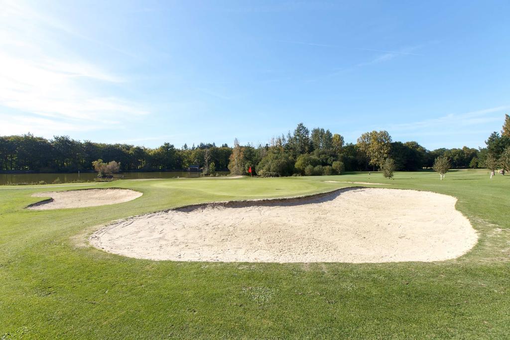 Les Ormes Domaine Et Resort Epiniac Exterior foto